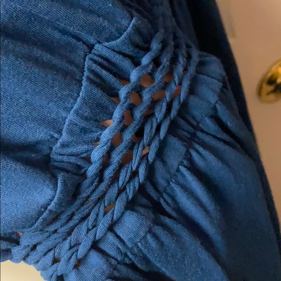 Wide legged Teal Jumpsuit - Picture 3 of 5